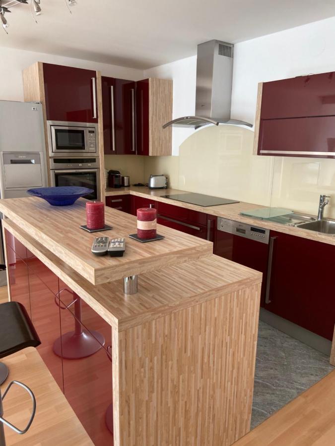 Bright Apartment With A Free Parking Garage @ Wienerberg Luaran gambar